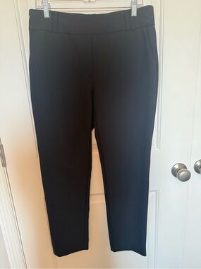 Women's Black Cropped Ponte Pants